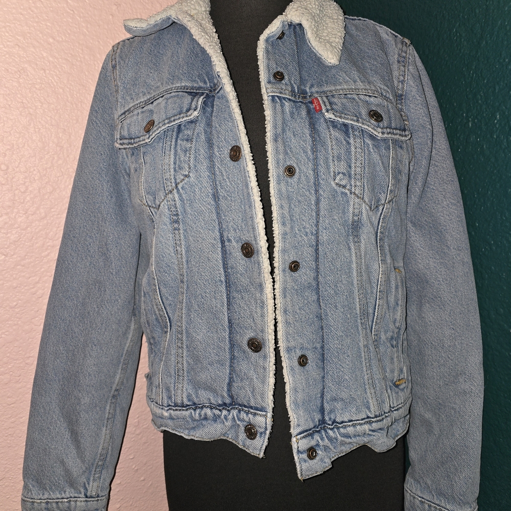 Levi's Denim Jacket with Sherpa Collar